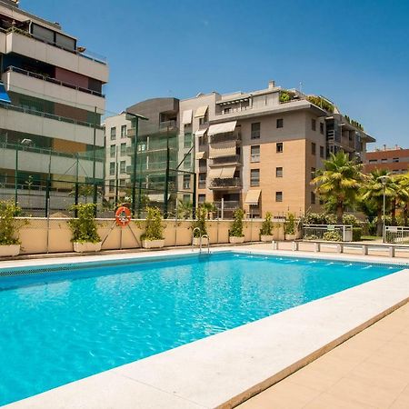 Enjoygranada Lujo Piscina Y Parking Apartment Ngoại thất bức ảnh