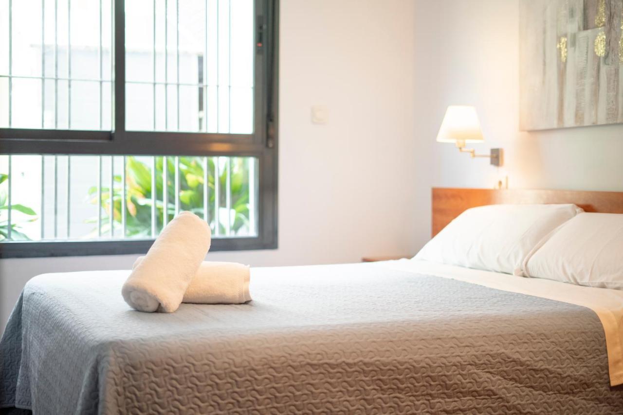 Enjoygranada Lujo Piscina Y Parking Apartment Ngoại thất bức ảnh