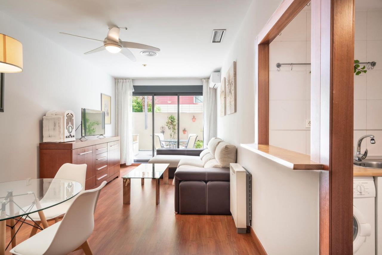 Enjoygranada Lujo Piscina Y Parking Apartment Ngoại thất bức ảnh