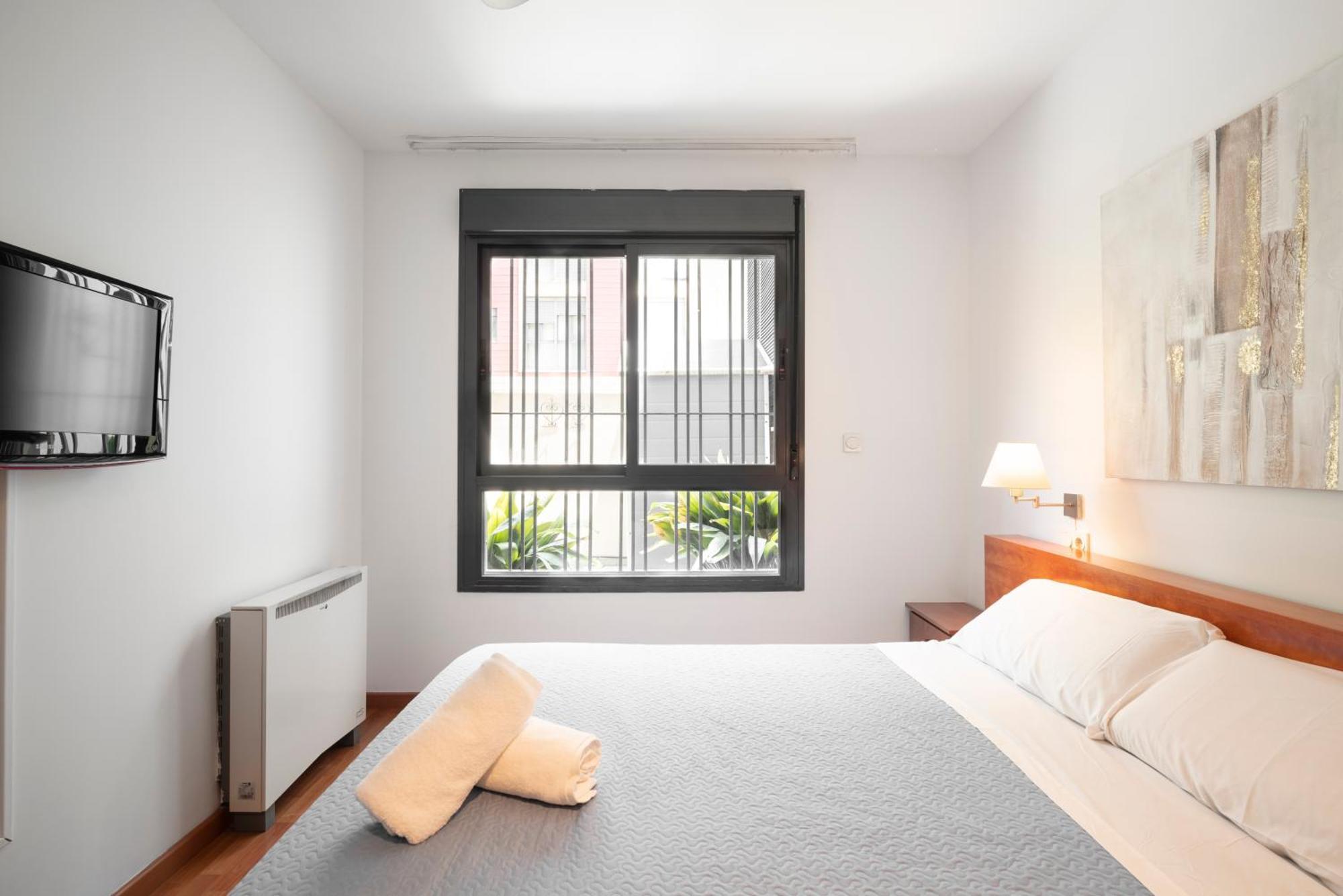 Enjoygranada Lujo Piscina Y Parking Apartment Ngoại thất bức ảnh