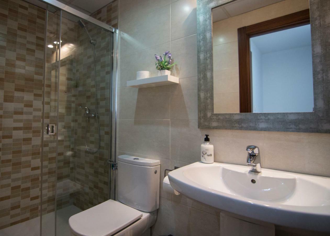 Enjoygranada Lujo Piscina Y Parking Apartment Ngoại thất bức ảnh
