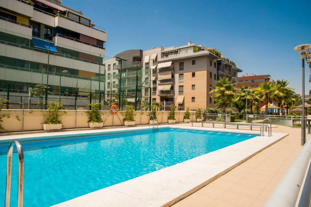 Enjoygranada Lujo Piscina Y Parking Apartment Ngoại thất bức ảnh